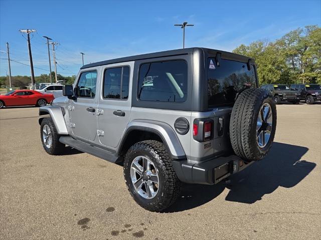 Certified 2018 Jeep Wrangler Unlimited Sahara image 5