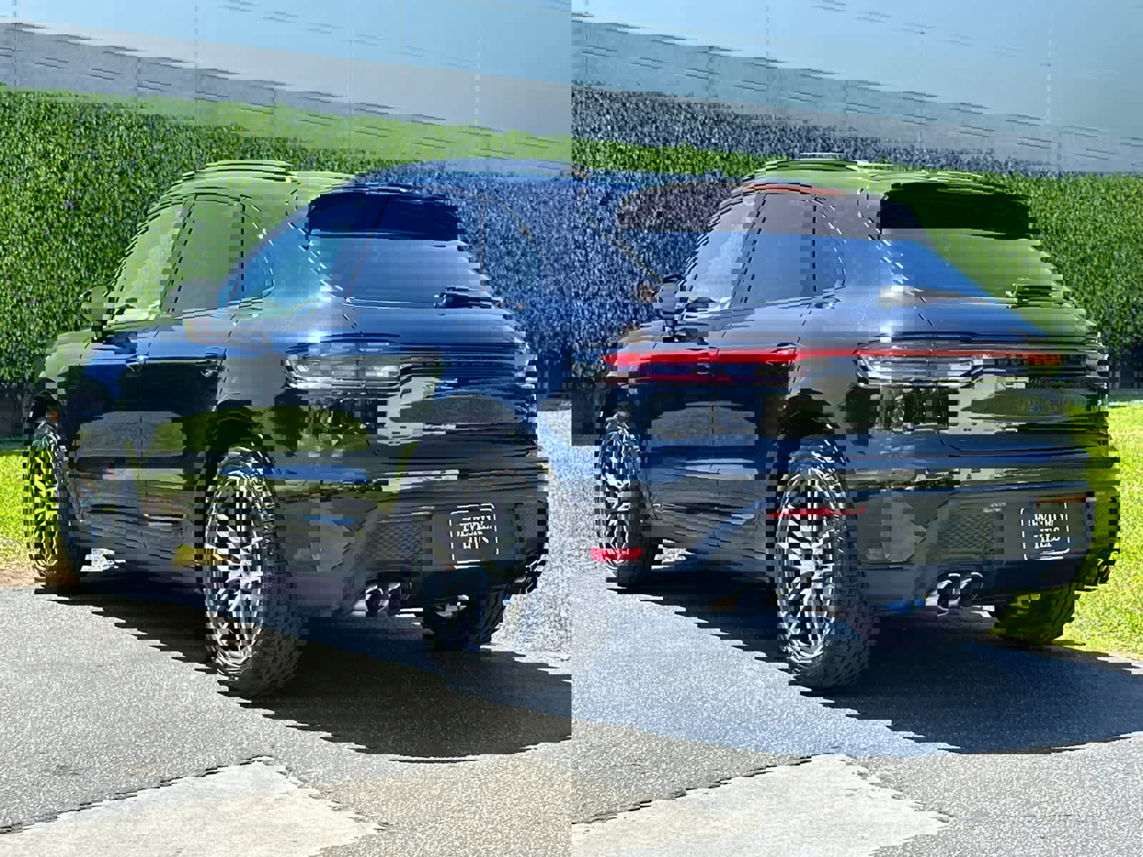 New 2026 Porsche Macan S image 3