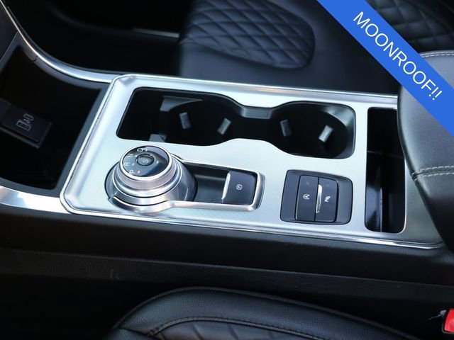 Used 2024 Ford Edge Titanium w/ Equipment Group 301A image 29