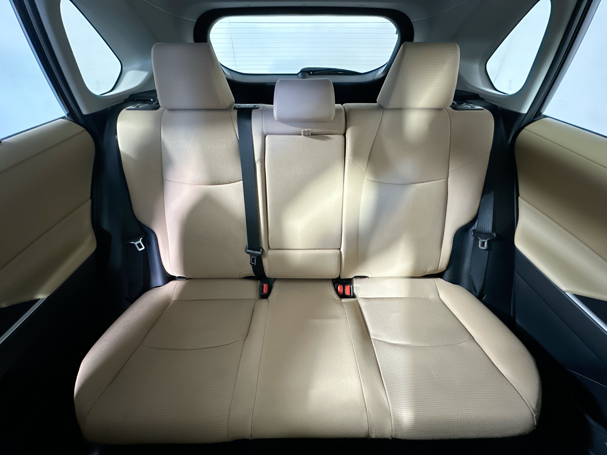 Certified 2023 Toyota RAV4 LE AWD/4WD image 29