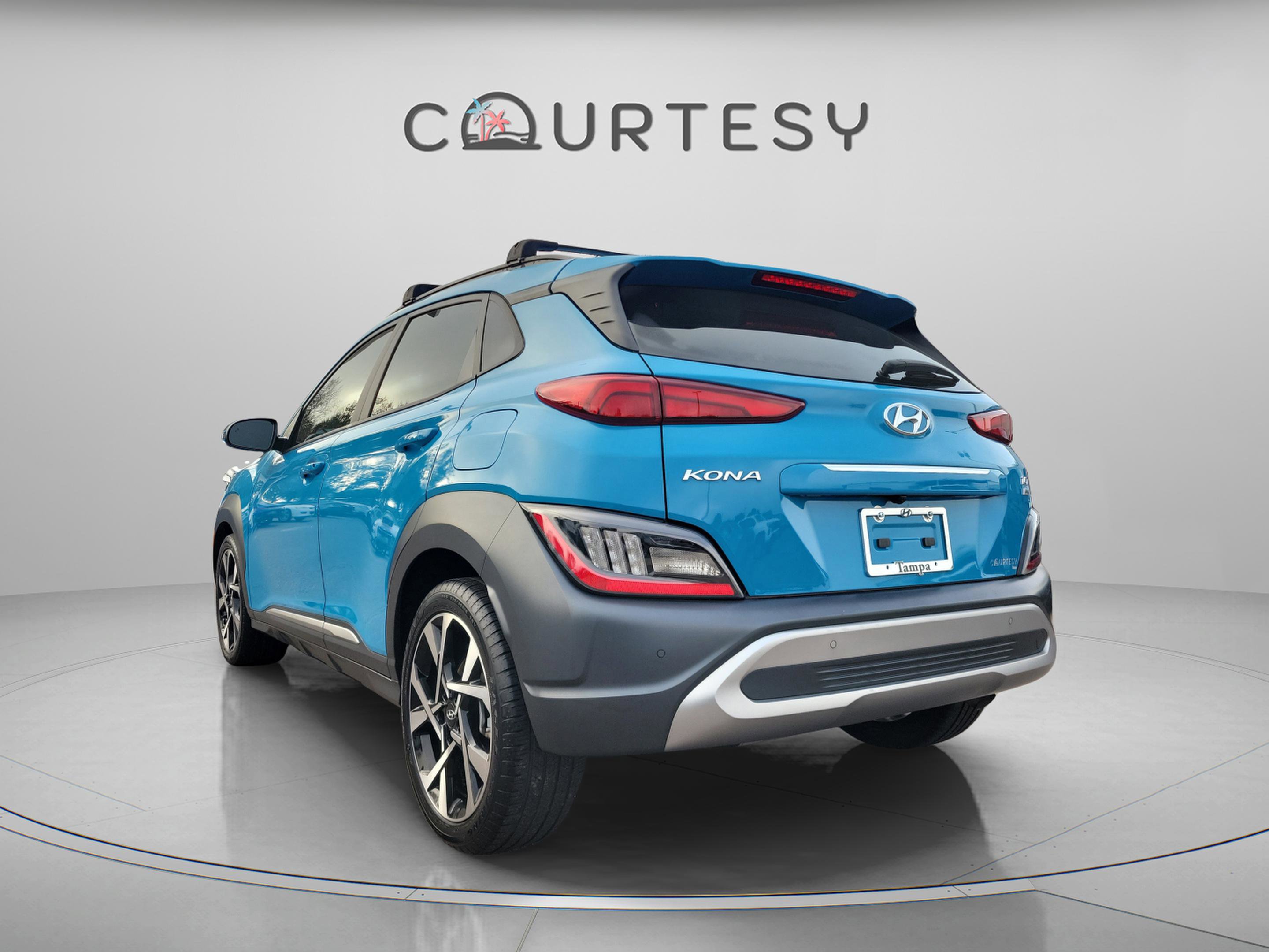 Certified 2023 Hyundai Kona Limited image 3