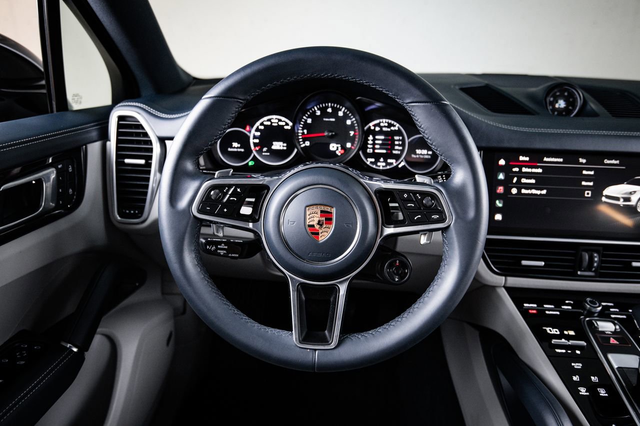 Certified 2023 Porsche Cayenne Platinum Edition AWD/4WD image 26