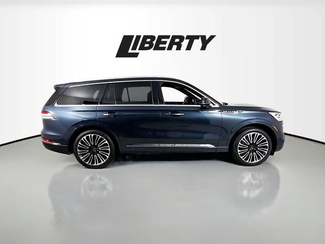 Used 2023 Lincoln Aviator Black Label w/ Dynamic Handling Package image 8