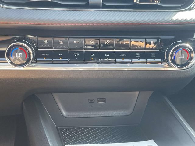New 2027 Chevrolet Equinox RS w/ Convenience Package III FWD image 15