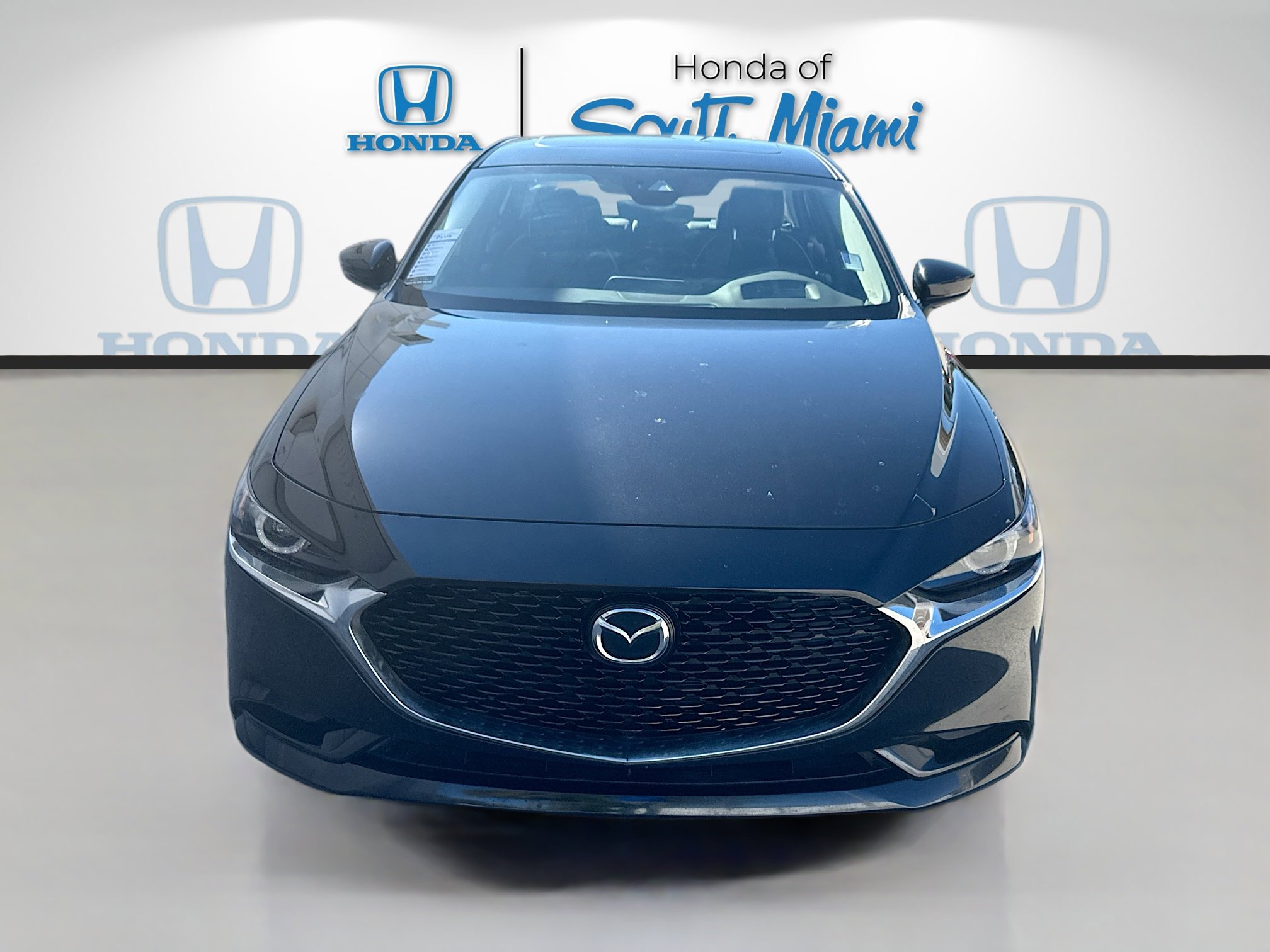 Used 2022 MAZDA MAZDA3 s image 2