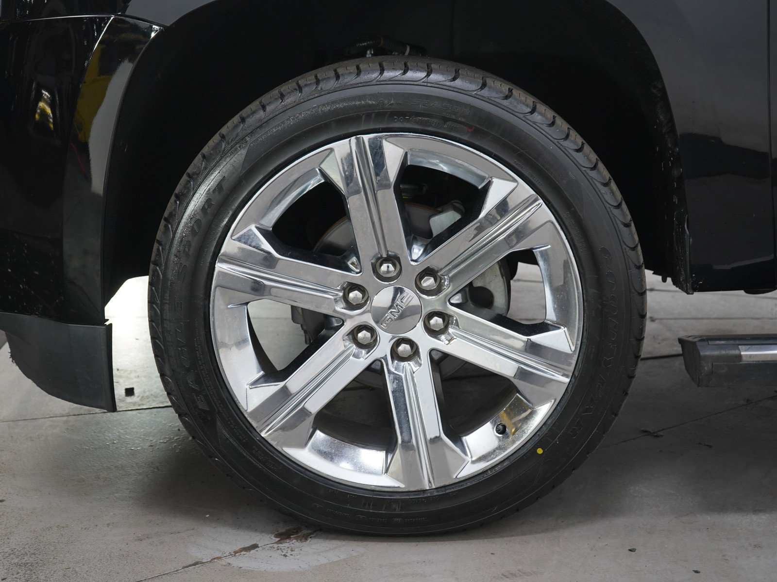 Used 2019 GMC Yukon XL Denali w/ Denali Ultimate Package AWD/4WD image 34