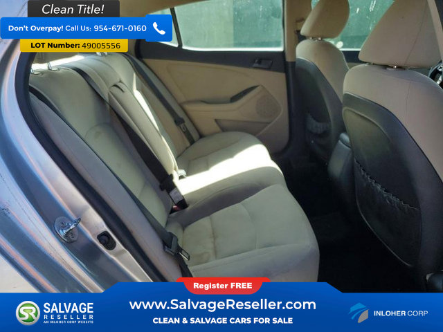 Used 2013 Kia Optima LX w/ Convenience Plus Pkg image 13