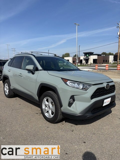 Used 2019 Toyota RAV4 XLE image 1