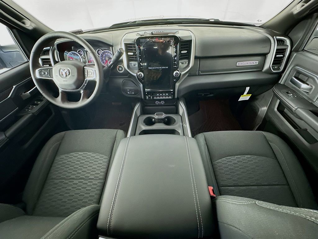New 2026 RAM 3500 Big Horn AWD/4WD image 9
