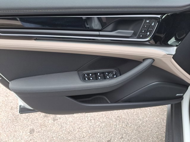 New 2026 Porsche Panamera 4 image 25