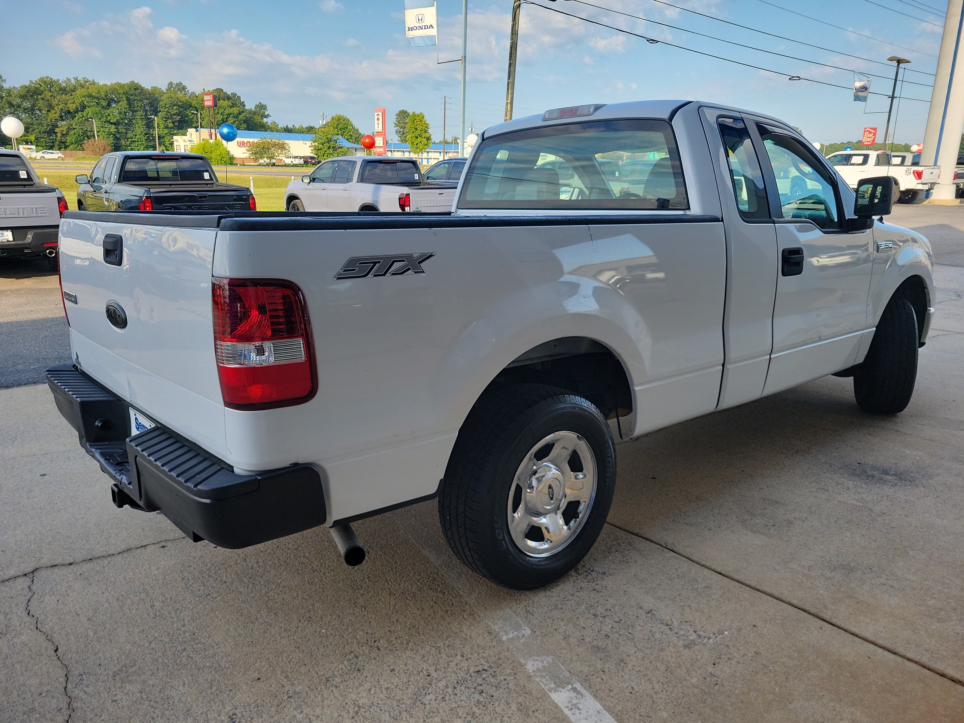 Used 2006 Ford F150 STX RWD image 7