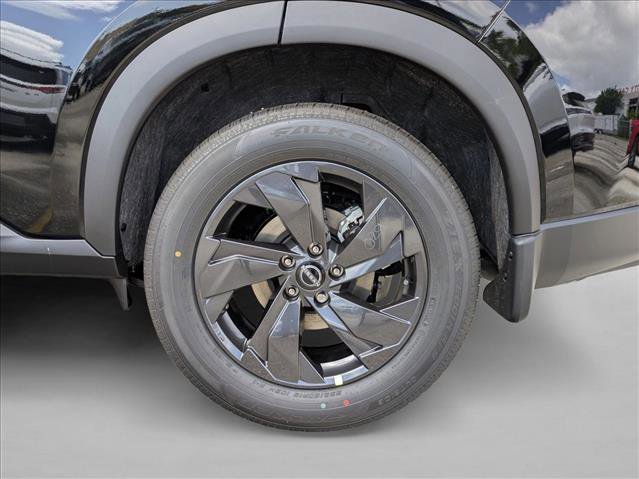 New 2026 Nissan Rogue SV FWD image 9