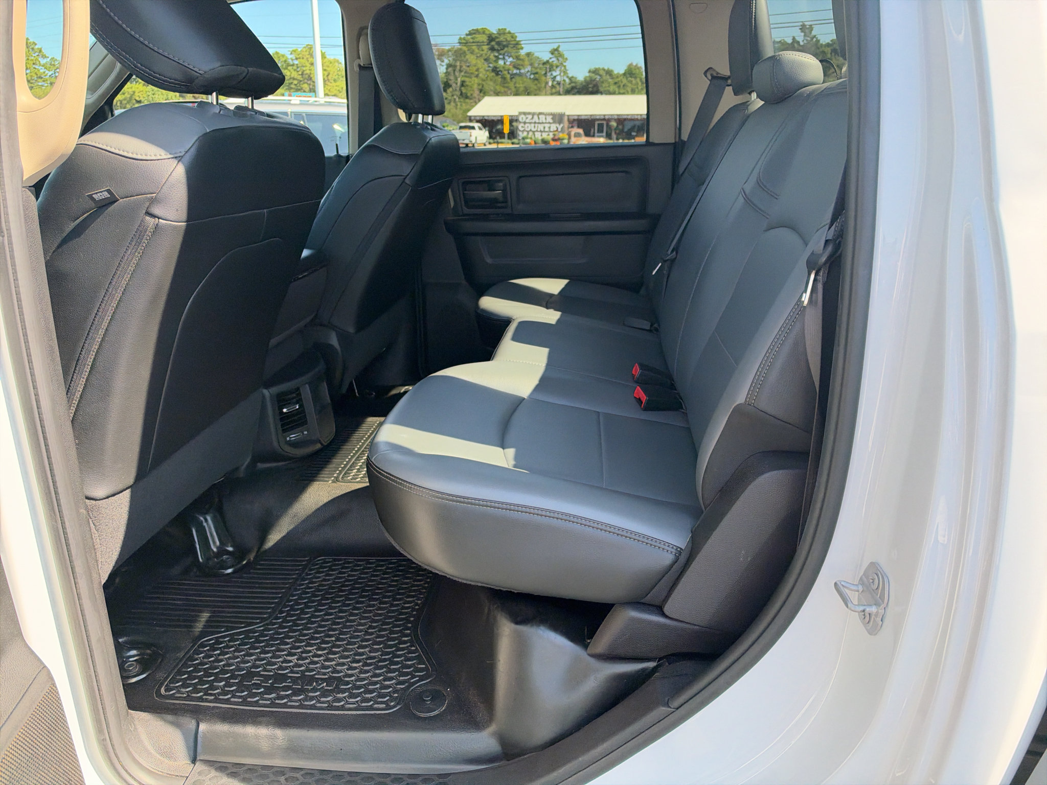 Used 2020 RAM 2500 Tradesman AWD/4WD image 14