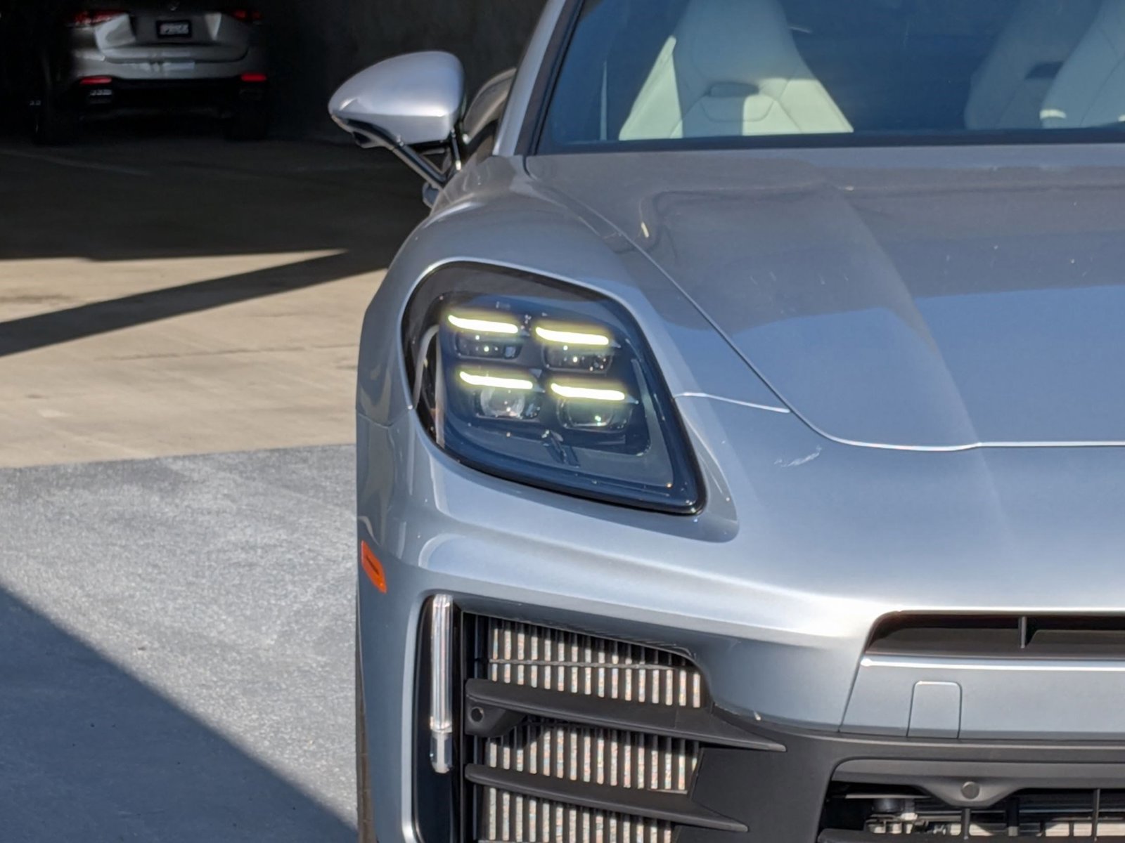 New 2025 Porsche Panamera image 12