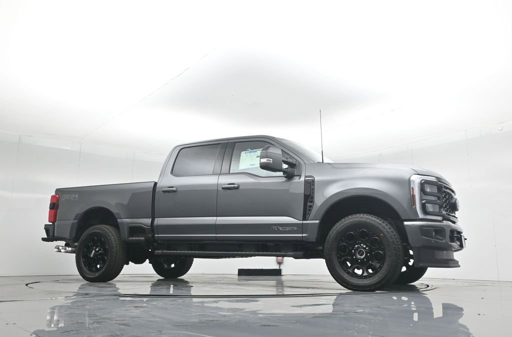 New 2026 Ford F250 Lariat w/ Black Appearance Package image 3