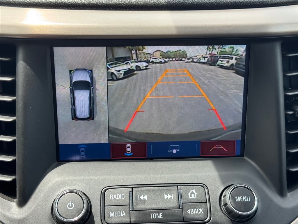 Used 2017 GMC Acadia Denali w/ Technology Package FWD image 16