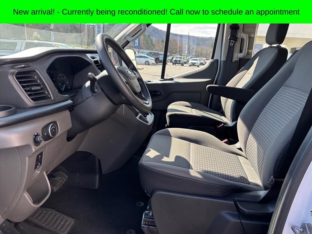 Used 2025 Ford Transit 350 XLT image 9