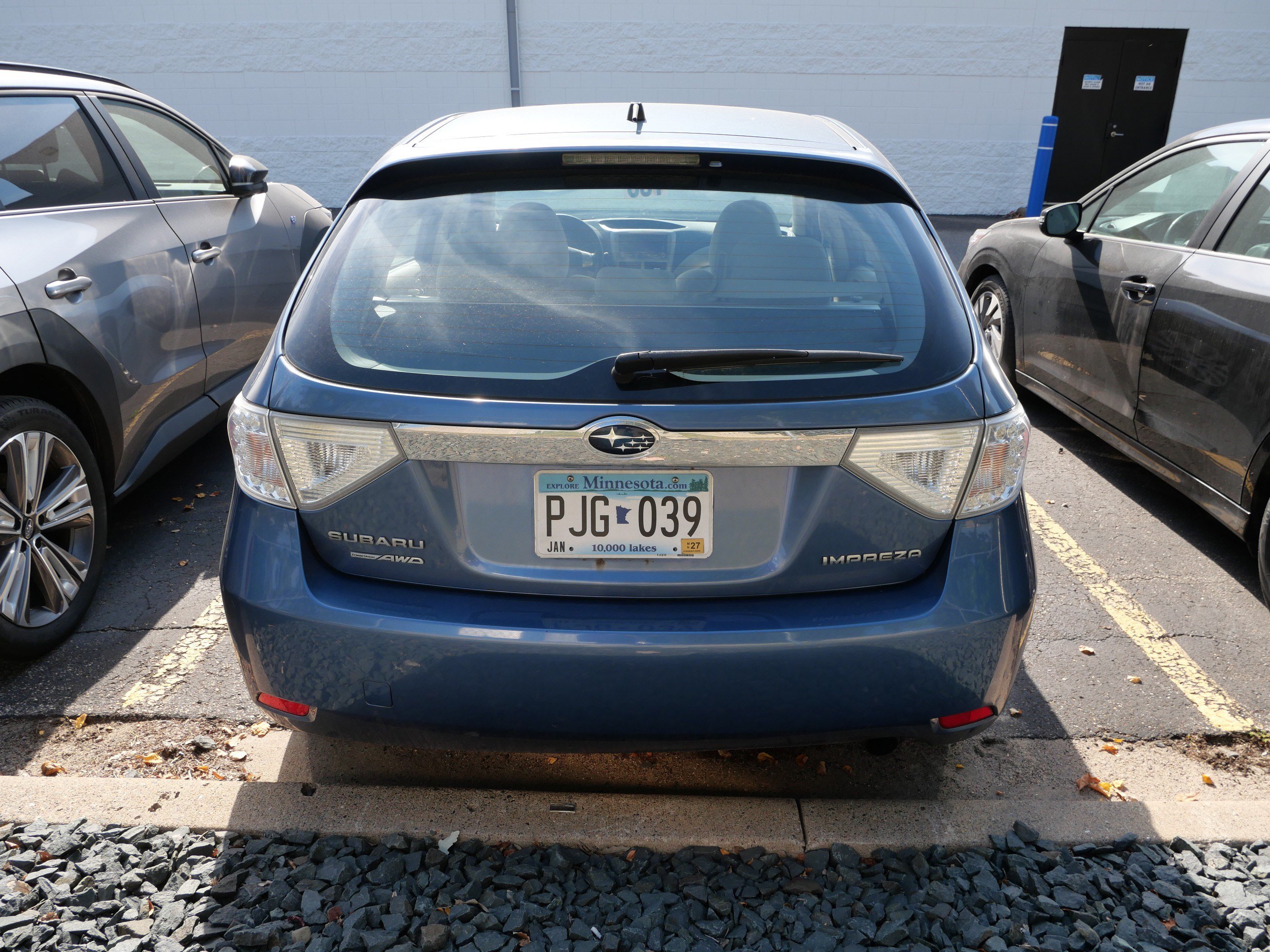 Used 2010 Subaru Impreza 2.5i Premium AWD/4WD image 6