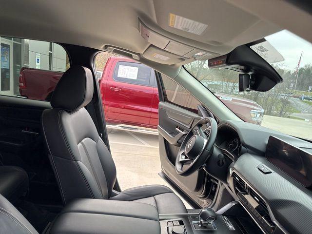Used 2025 MAZDA CX-90 3.3 Turbo w/ Select Package AWD/4WD image 39