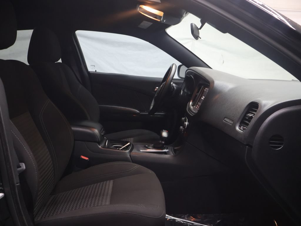 Used 2023 Dodge Charger SXT w/ Blacktop Package RWD image 9