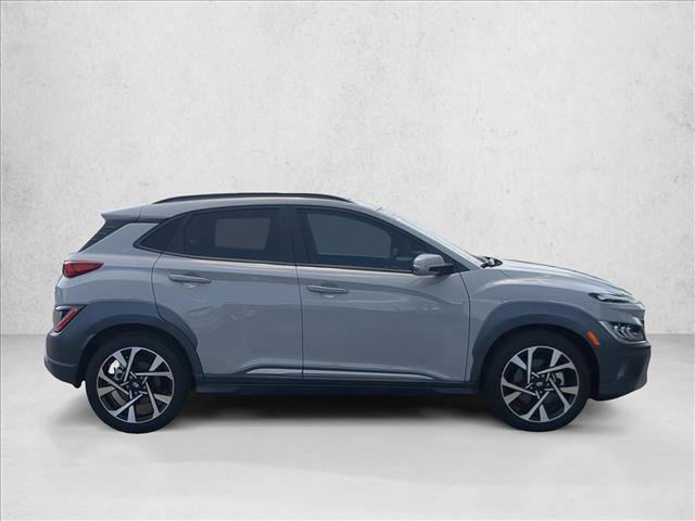 Used 2023 Hyundai Kona Limited w/ Cargo Package FWD image 4