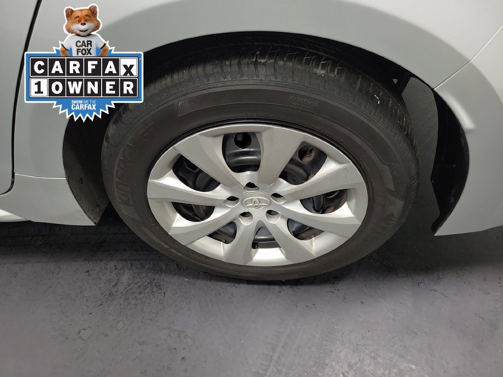 Used 2026 Toyota Corolla LE FWD image 12