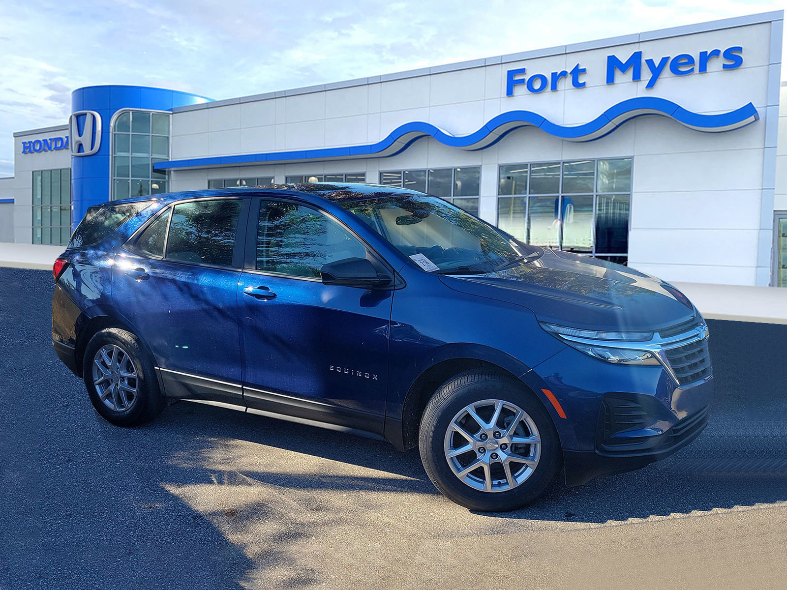 Used 2022 Chevrolet Equinox LS