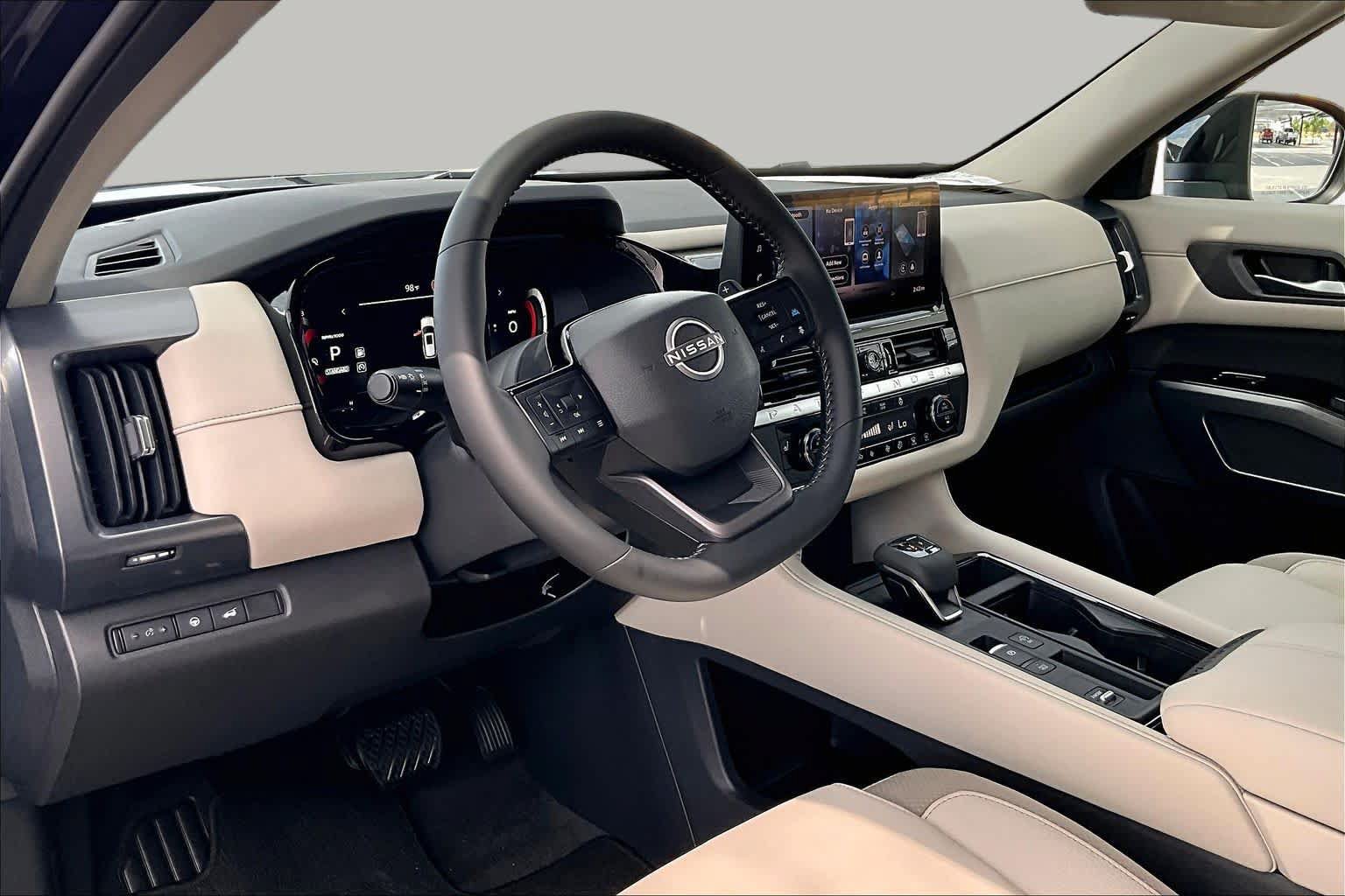 New 2026 Nissan Pathfinder SL FWD image 8