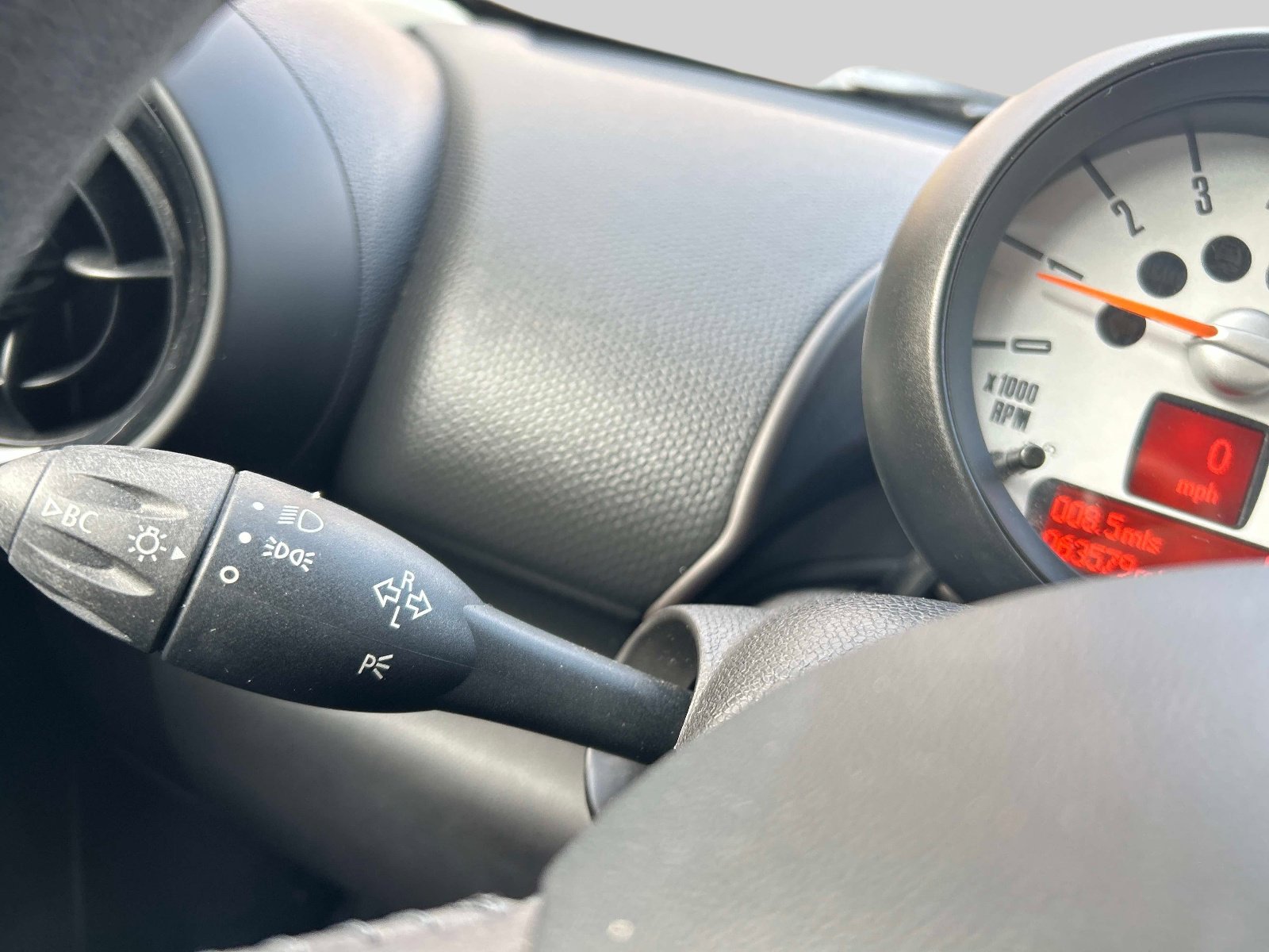 Used 2014 MINI Cooper Countryman image 23