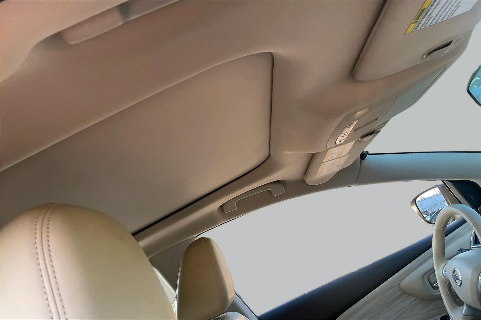 Used 2017 Nissan Murano SL w/ SL Technology Package FWD image 14