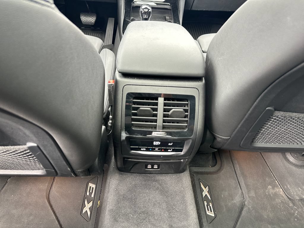 Used 2024 BMW X3 sDrive30i w/ Convenience Package w/ZPA RWD image 33