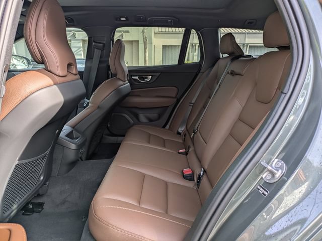 New 2026 Volvo V60 B5 Cross Country Plus w/ Protection Package Premier AWD/4WD image 14