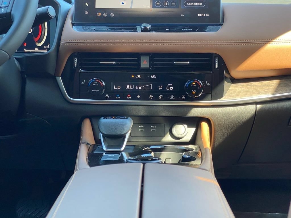 New 2026 Nissan Rogue Platinum w/ Platinum Premium Package AWD/4WD image 30