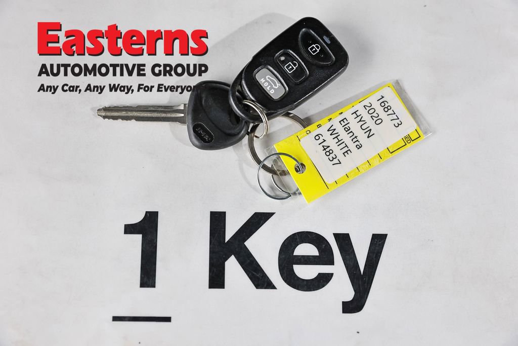 Used 2020 Hyundai Elantra SEL w/ Cargo Package (C1) image 27