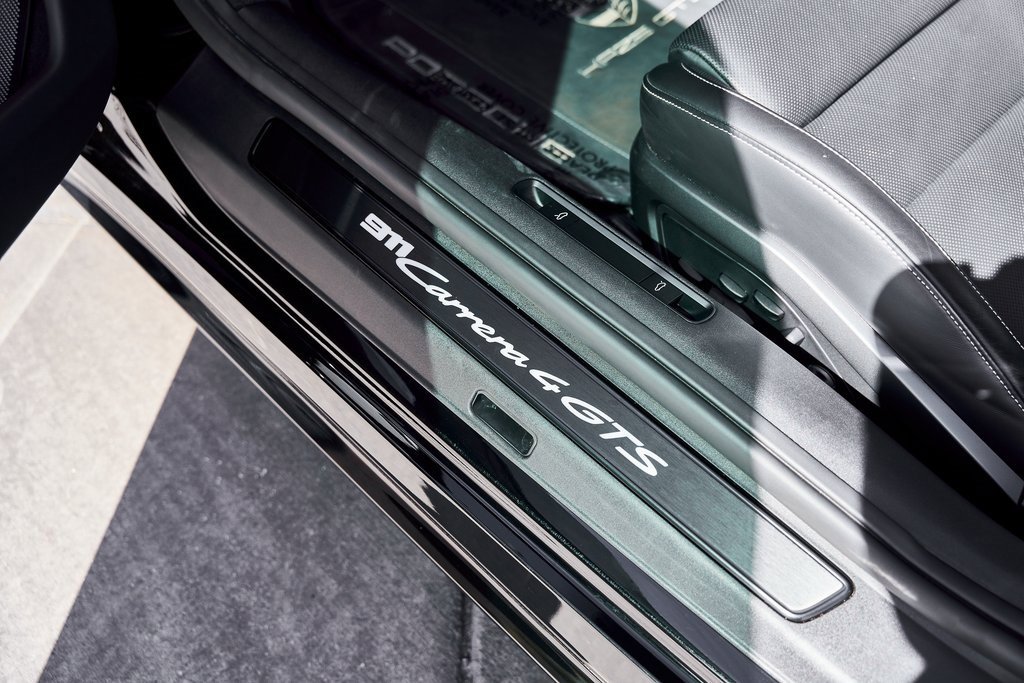 Used 2022 Porsche 911 Carrera 4 GTS w/ Premium Package image 33