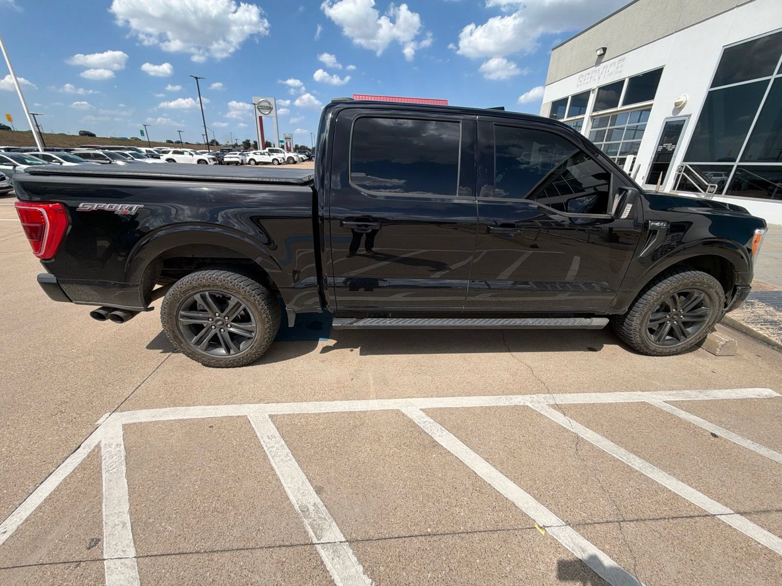 Used 2021 Ford F150 XLT w/ Equipment Group 302A High AWD/4WD image 10