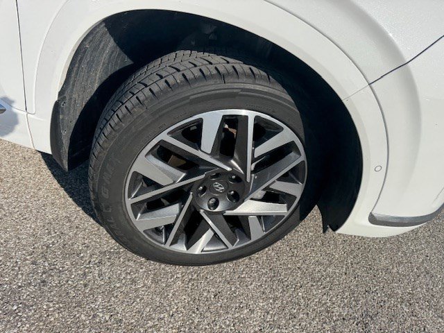 Used 2023 Hyundai Santa Fe Calligraphy image 43