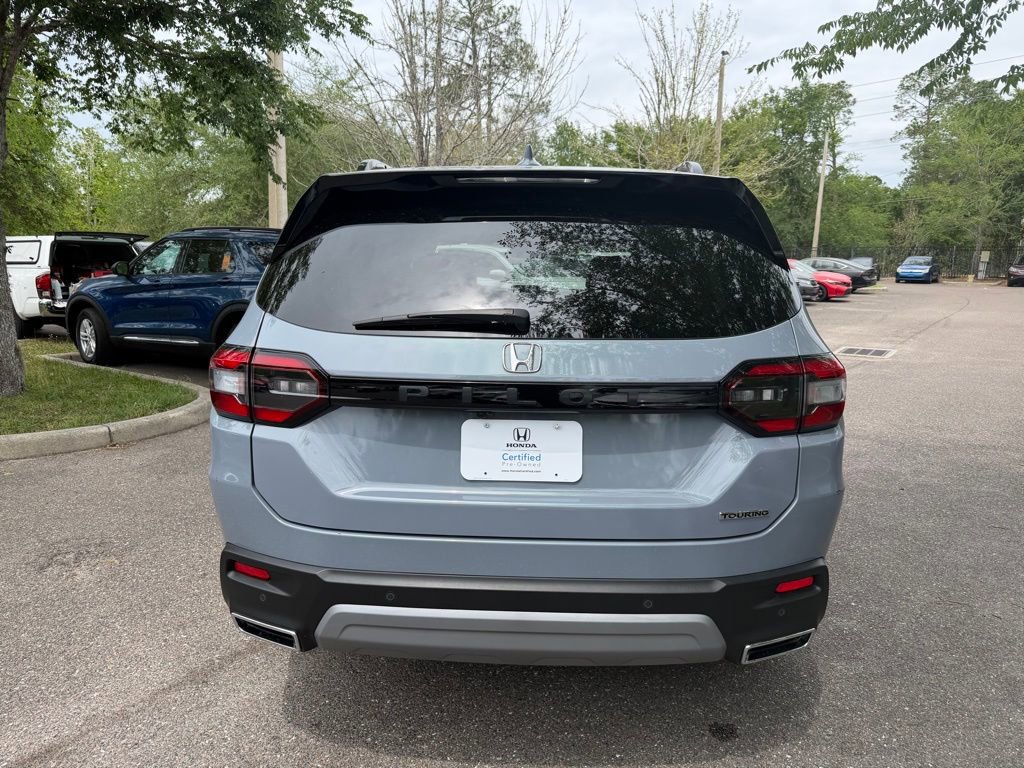 Certified 2025 Honda Pilot Touring image 5