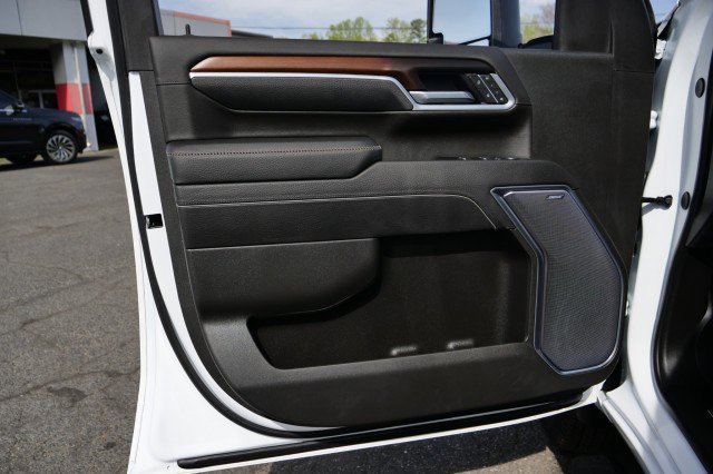 Used 2026 GMC Sierra 3500 Denali w/ Denali Reserve Package image 23