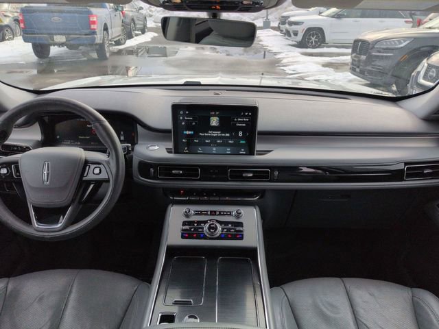 Used 2020 Lincoln Aviator Reserve w/ Elements Package Plus image 15