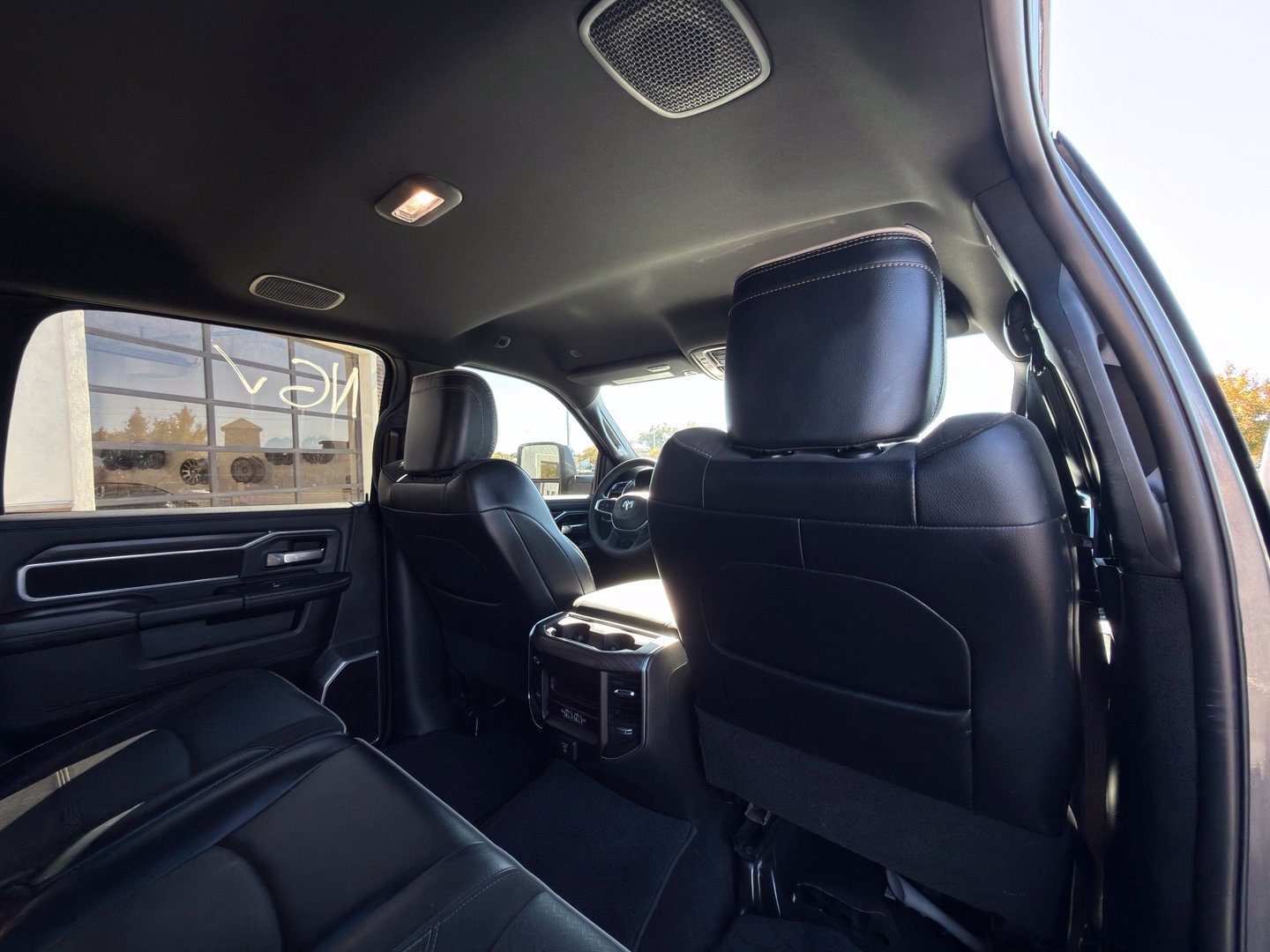 Used 2025 RAM 2500 Laramie w/ Night Edition AWD/4WD image 42