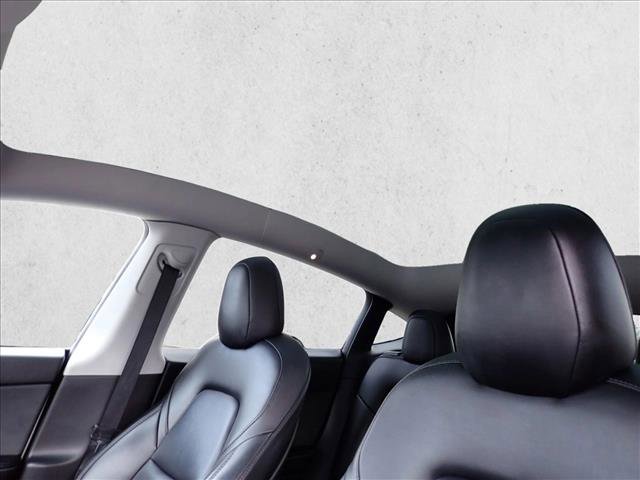 Used 2021 Tesla Model Y Long Range image 15