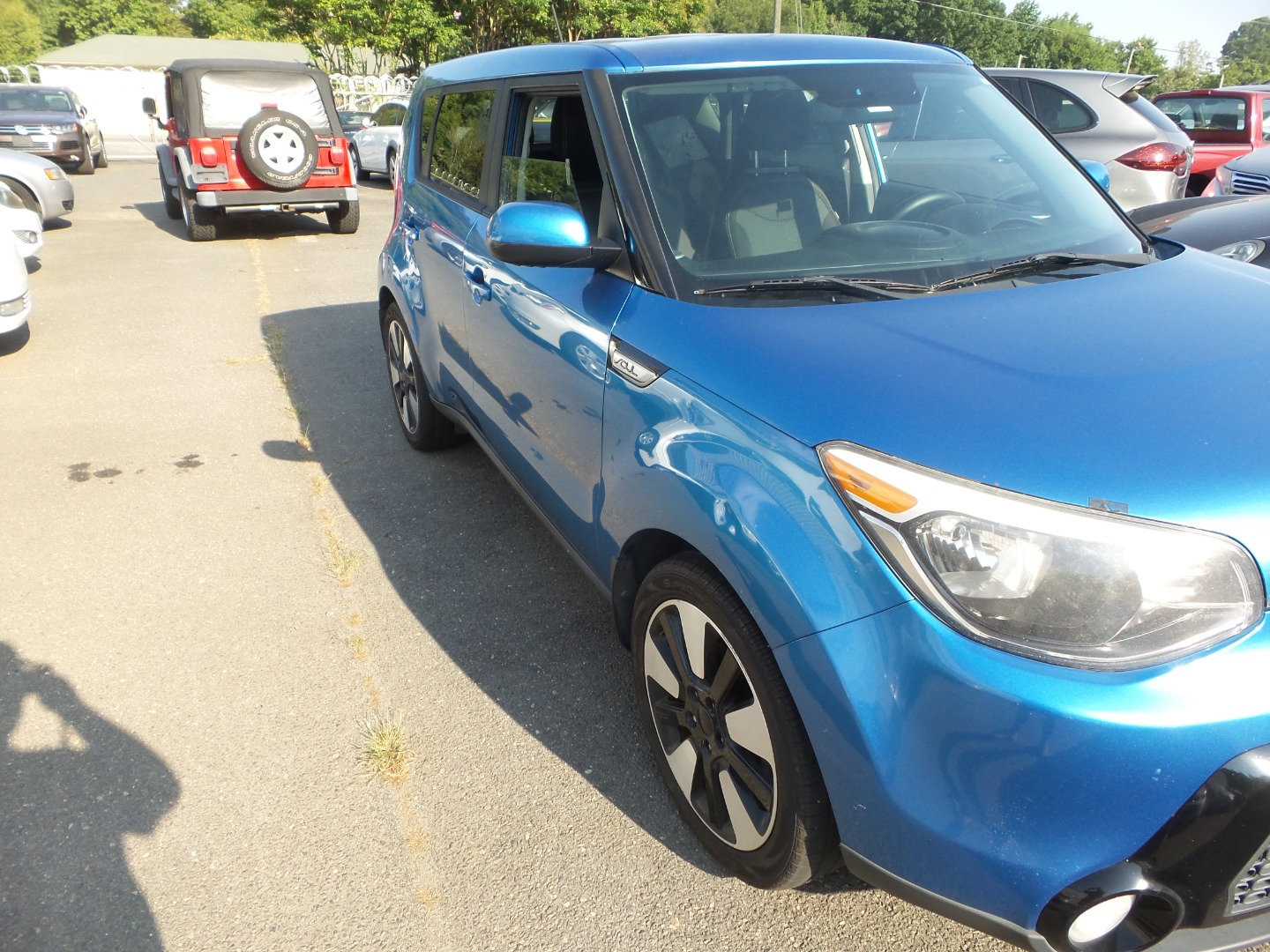 Used 2016 Kia Soul + w/ Designer's Package image 5