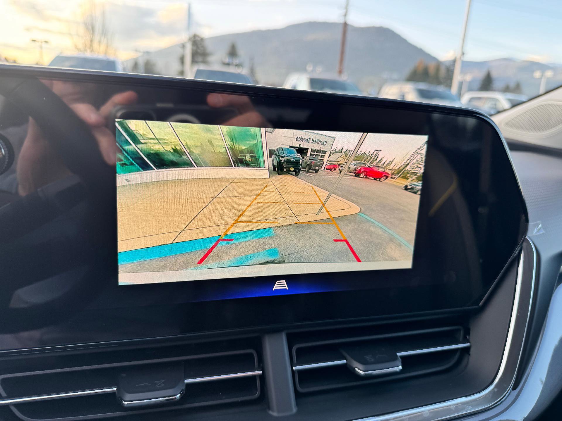 New 2026 Chevrolet Trax ACTIV w/ Driver Confidence Package image 28