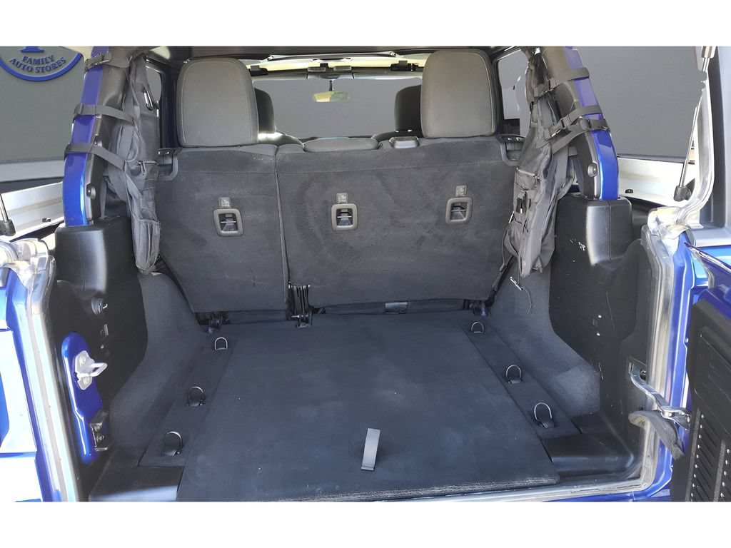 Used 2019 Jeep Wrangler Unlimited Sport S AWD/4WD image 30