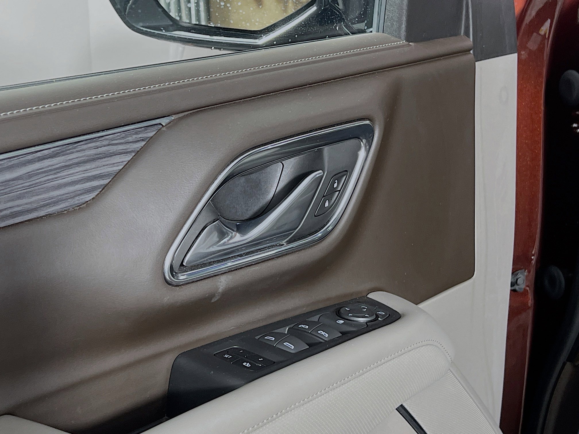 Used 2023 GMC Yukon SLT w/ Max Trailering Package image 17