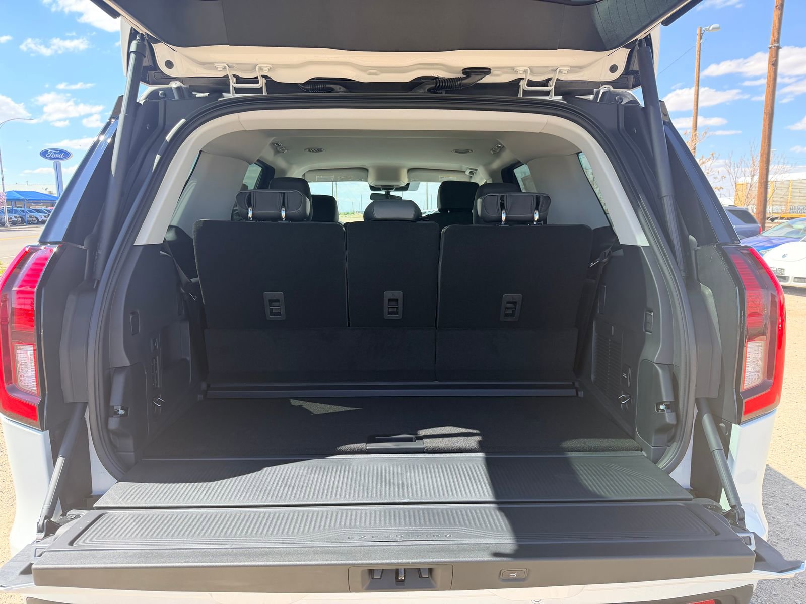 New 2026 Ford Expedition Active AWD/4WD image 27