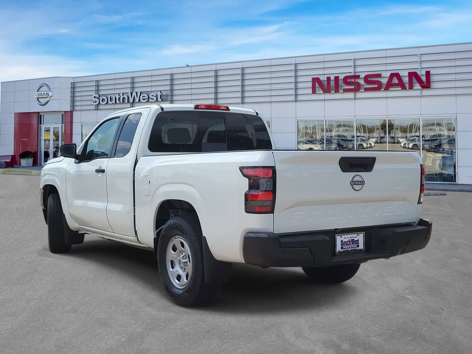 New 2026 Nissan Frontier S image 8
