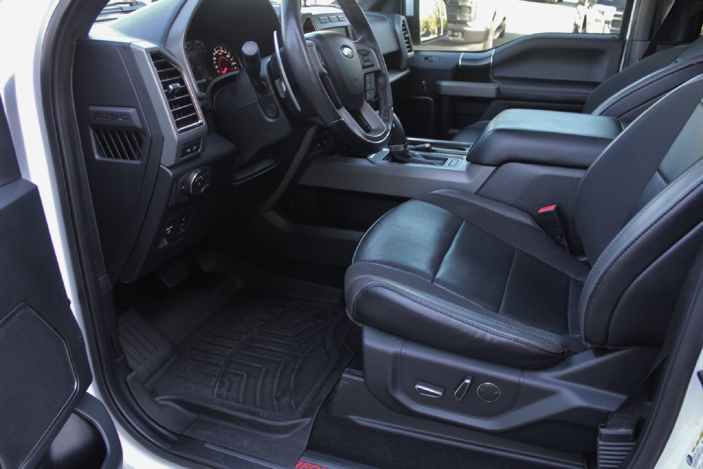 Used 2019 Ford F150 Raptor w/ Equipment Group 802A Luxury AWD/4WD image 29