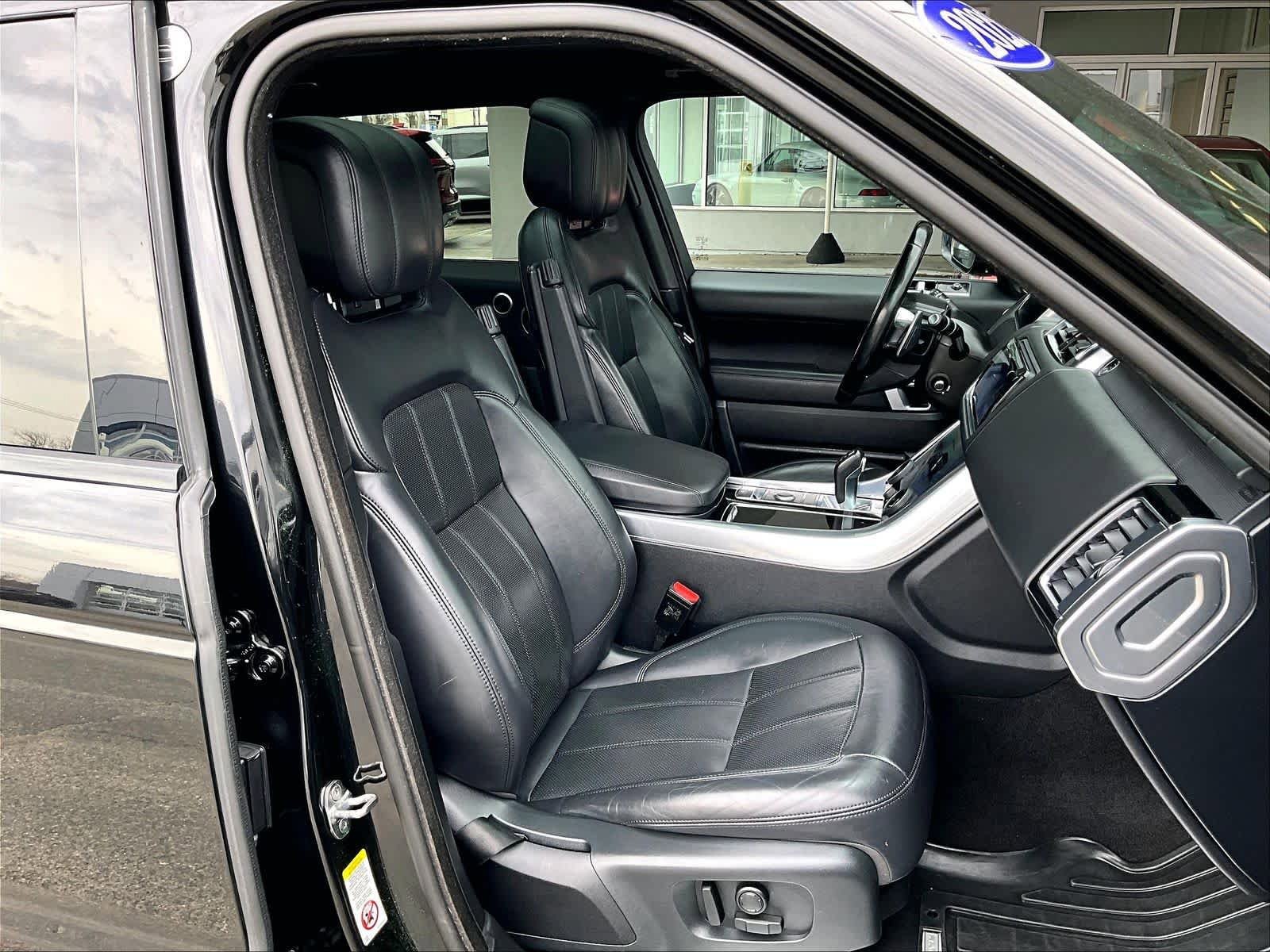 Used 2022 Land Rover Range Rover Sport HSE Silver Edition image 11